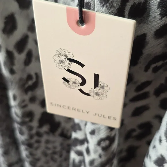 Leopard Print Spaghetti Strap Dress Completely Lined - Picture 4 of 4